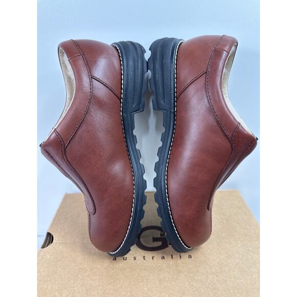 Women's Size 7 UGG Australia Slip-On Hartford Loafer, New With Box - Picture 9 of 13